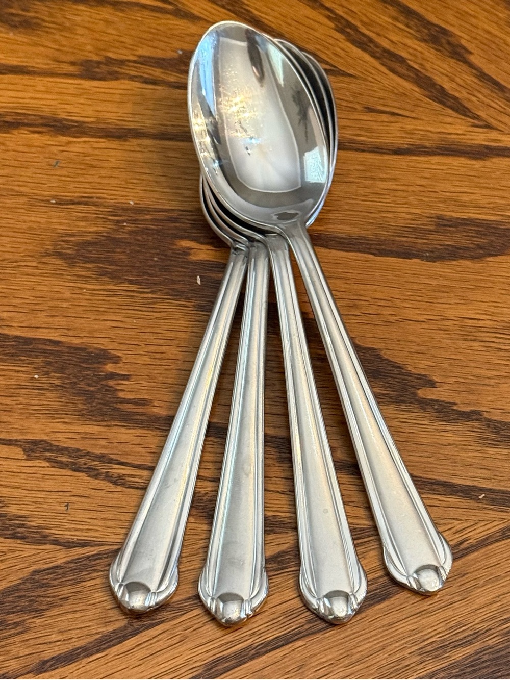 4 Mikasa CLASSICO SATIN Soup Spoons Stainless Steel Flatware 7 5/8”